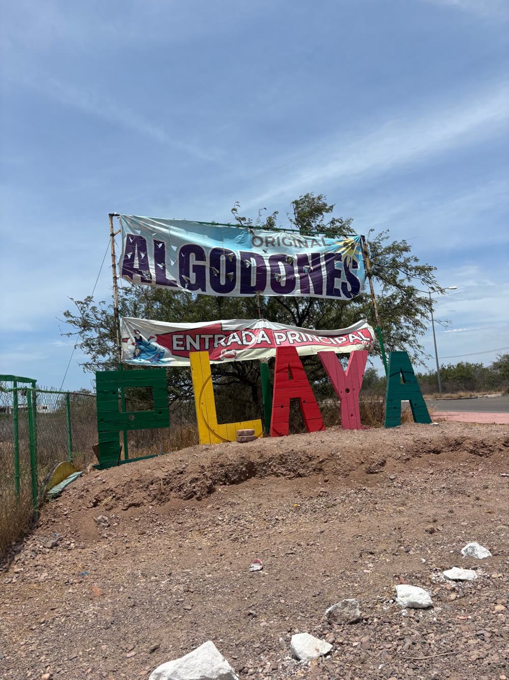 Entrada correcta a Playa Algodones (lado oeste)